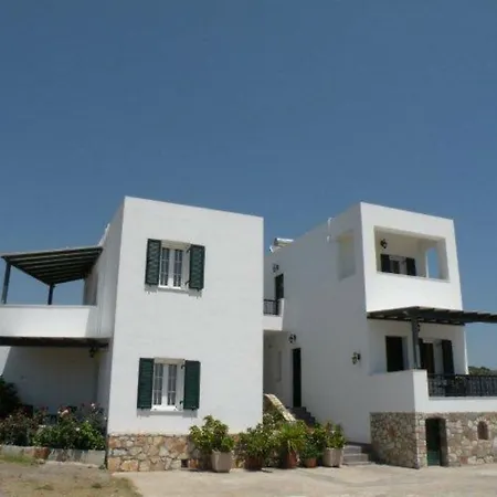 Myrto Apartment *